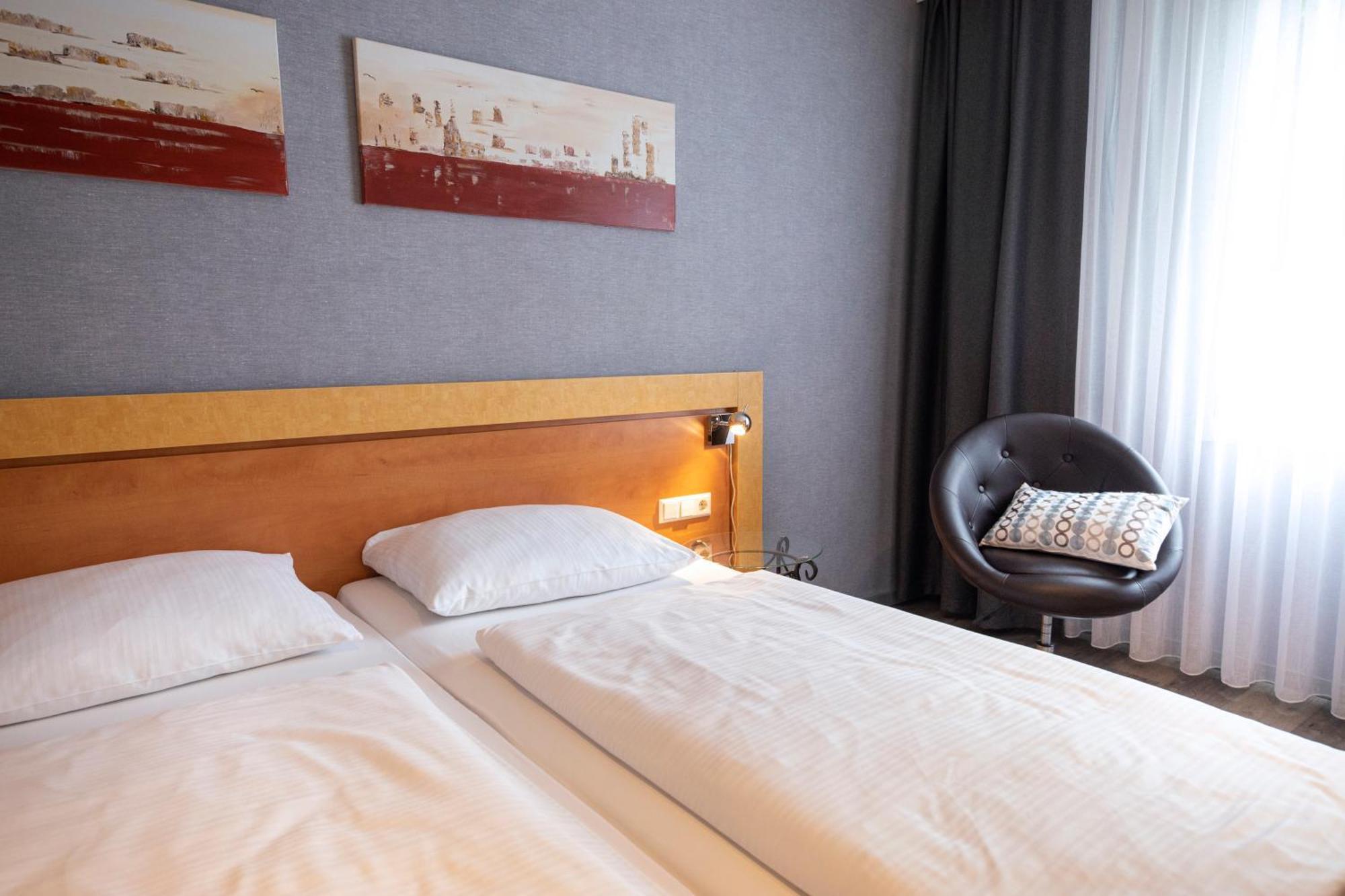 Achat Hotel Monschau Ngoại thất bức ảnh
